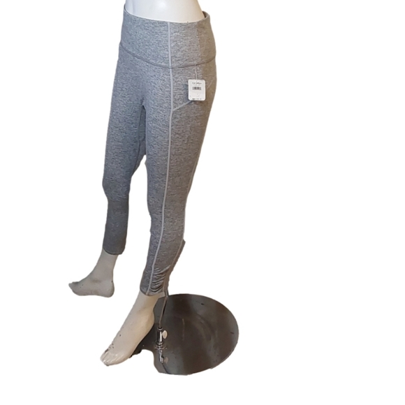 FREE PEOPLE HEATHER GREY MOVEMENT LEGGINGS WOMEN'S LARGE - Picture 4 of 4